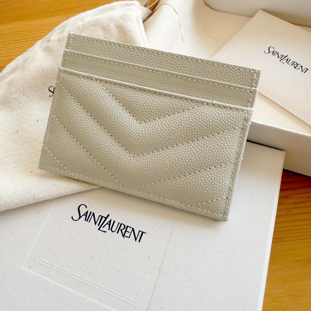 YSL Saint Laurent Logo Card Holder - Picture 3 of 6